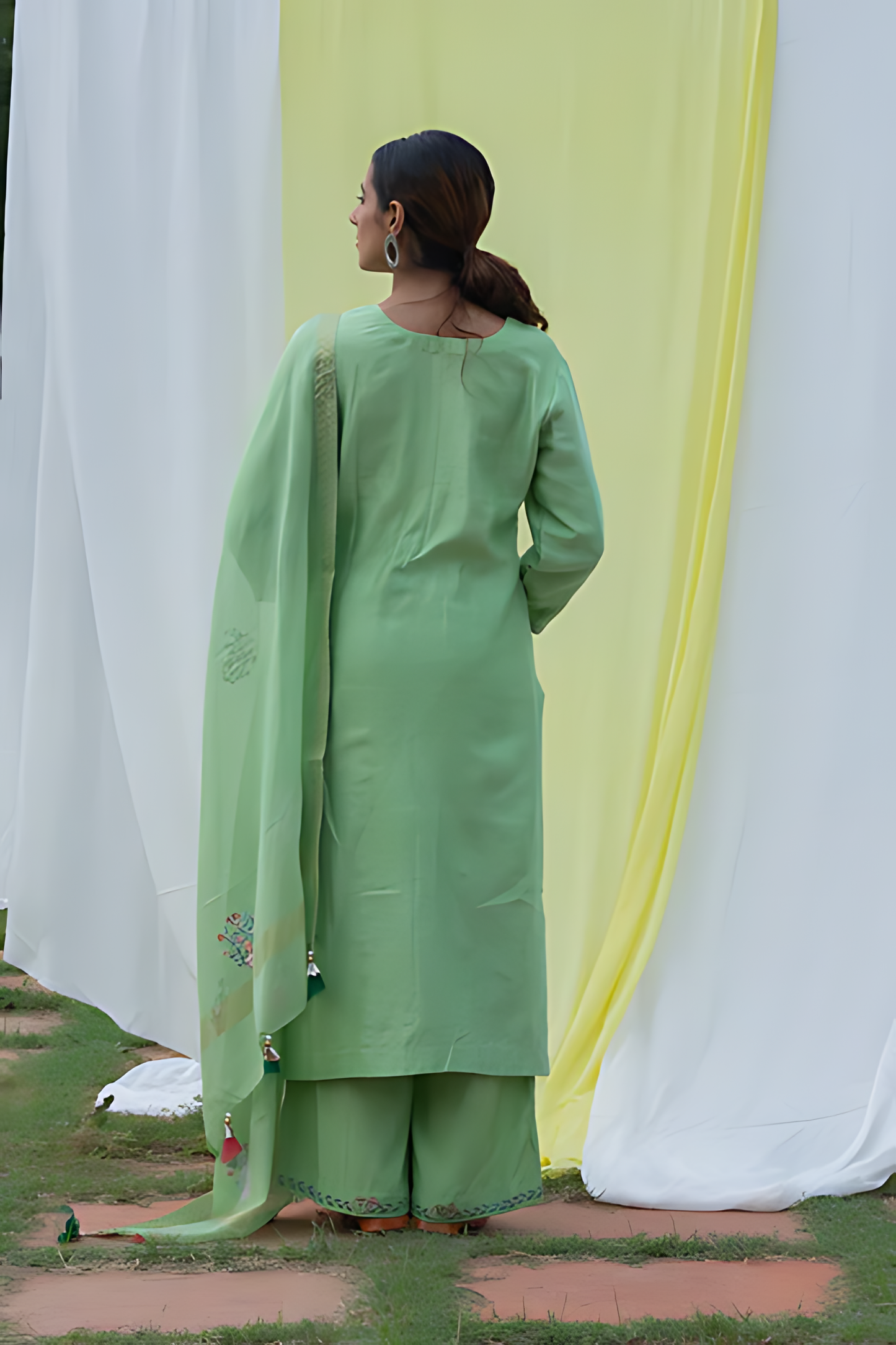 Chidiya - Green Suit Set