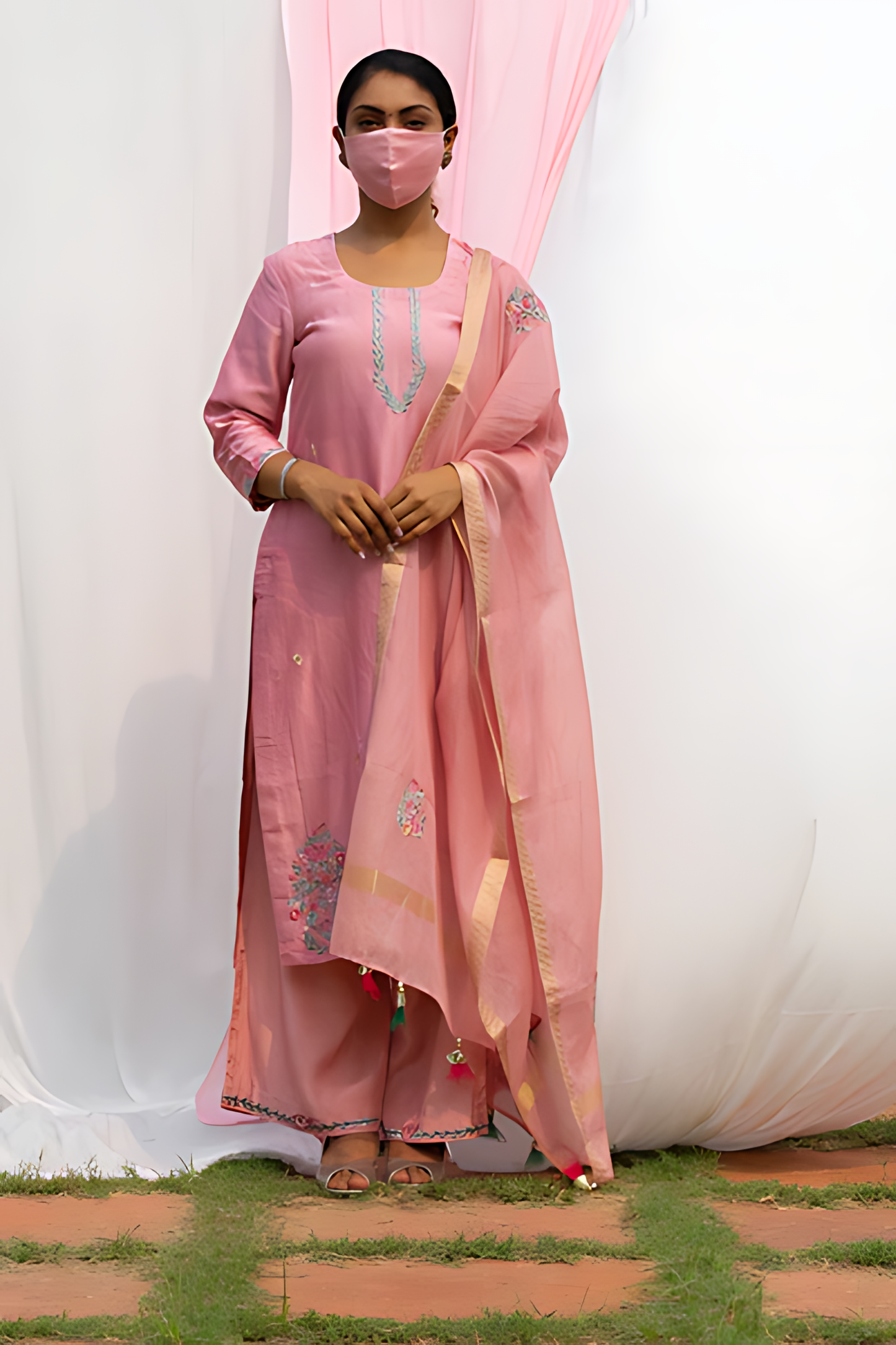 Chidiya - Onion Pink Suit Set