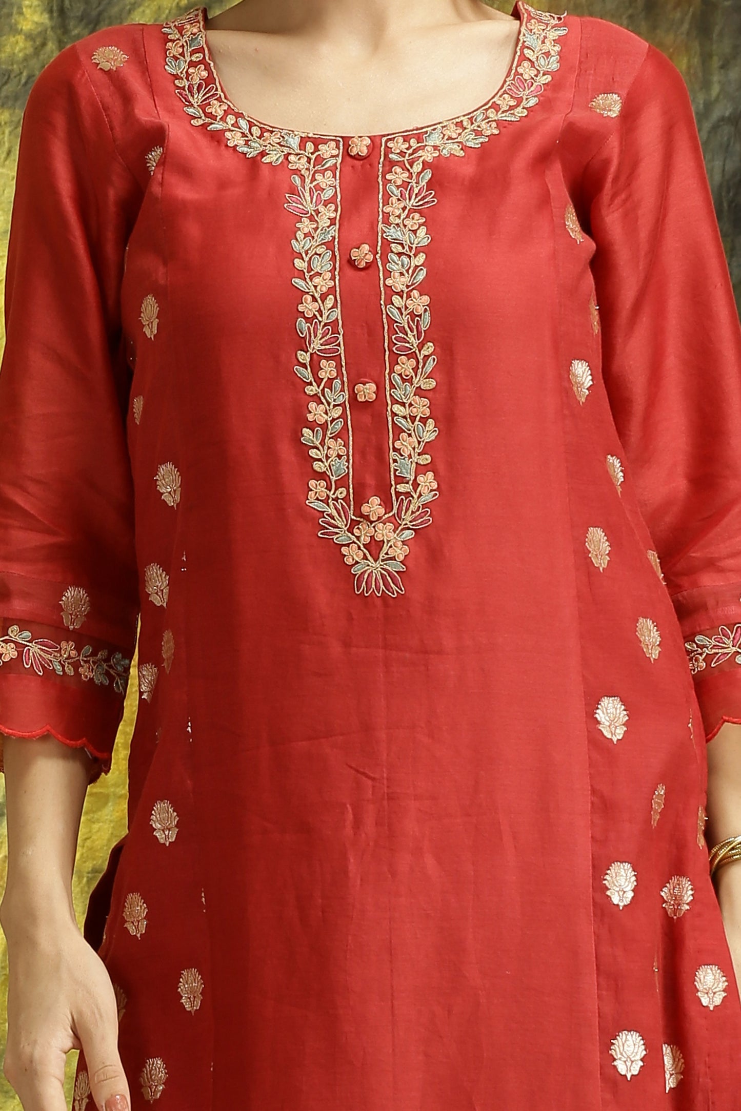 Meenakshi - Red Suit Set