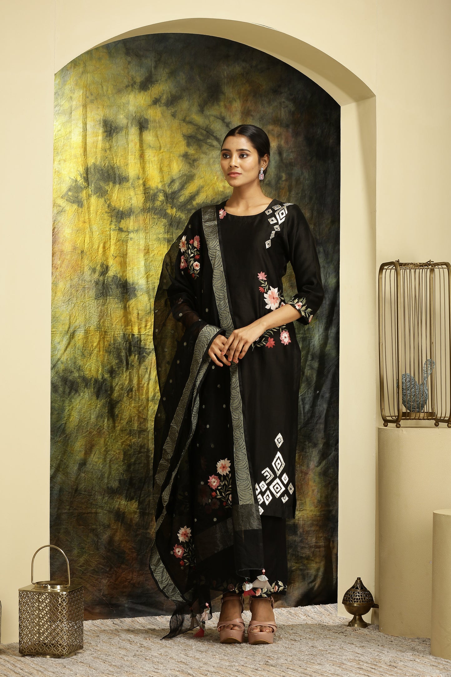 Parineeta - Black Suit Set