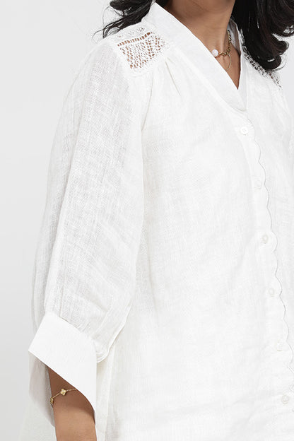 A woman wearing Saral Linen Plain Co-ord Set of Ivory Color.