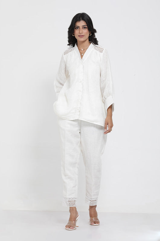 A woman wearing Saral Linen Plain Co-ord Set of Ivory Color.