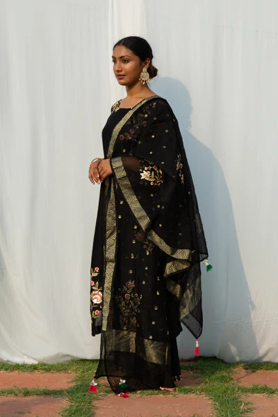 Rajkumari - Black Suit Set